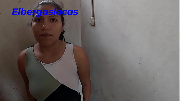 Fizemos sexo no quarto de limpeza da empresa com a colega de trabalho