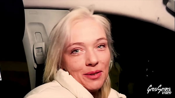 Oletsha, a sensual rainha do sexo, adora um pau grande e durão
