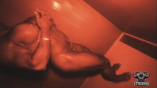 Stacxxxs apresenta: zona do sexo com ruby muscle