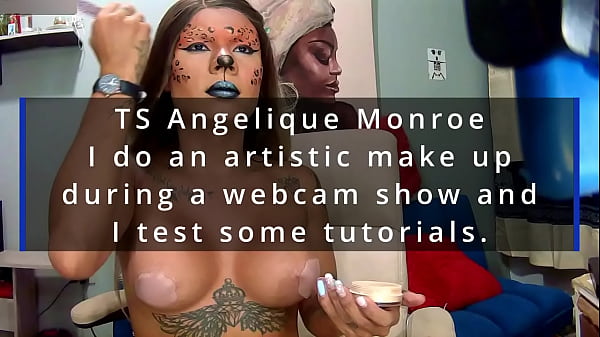 Travesti angelique monroe faz show de webcam ao vivo